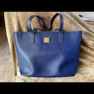 Dooney Charleston Shopper Saffiano Navy